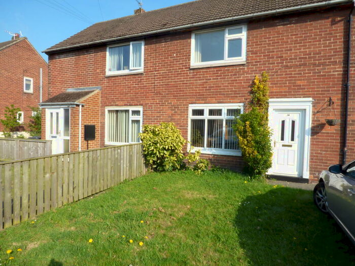 2 Bedroom House To Rent In Newton Drive, Framwellgate Moor, DH1