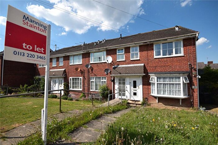 2 Bedroom Apartment To Rent In Hardrow Road, Wortley, Leeds, West Yorkshire, LS12
