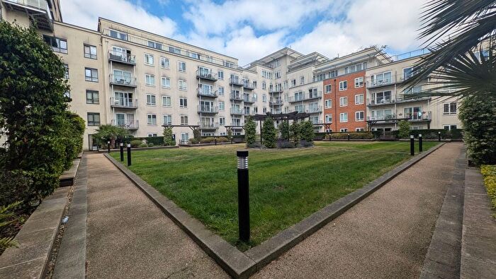 3 Bedroom Flat To Rent In Avro House, Boulevard Drive, London, NW9
