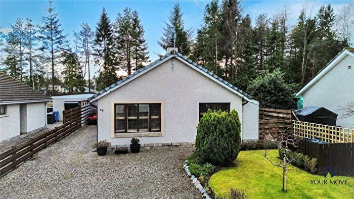 4 Bedroom Bungalow For Sale In Strathspey Drive, Grantown-on-Spey, Highland, PH26