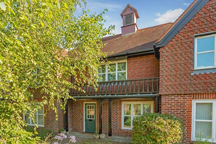 2 Bedroom Retirement Property For Sale In Timbermill Court, Fordingbridge, SP6