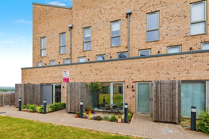 2 Bedroom Town House For Sale In Lescar Road, Waverley, Rotherham, S60