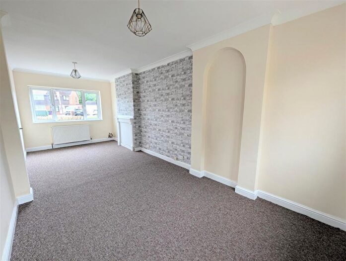 3 Bedroom Property To Rent In Waddens Brook Lane, Wolverhampton, WV11
