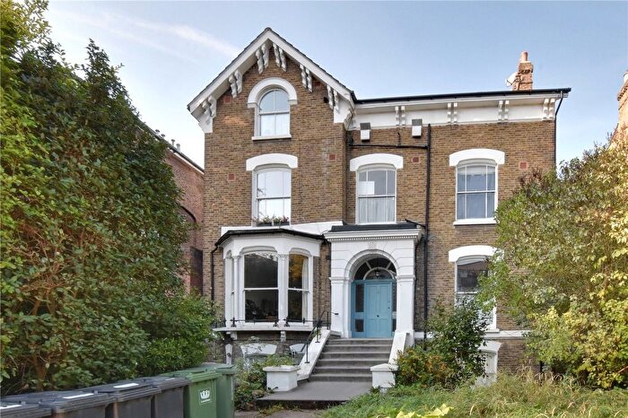 1 Bedroom Flat For Sale In Manor Park, Hither Green, London, SE13