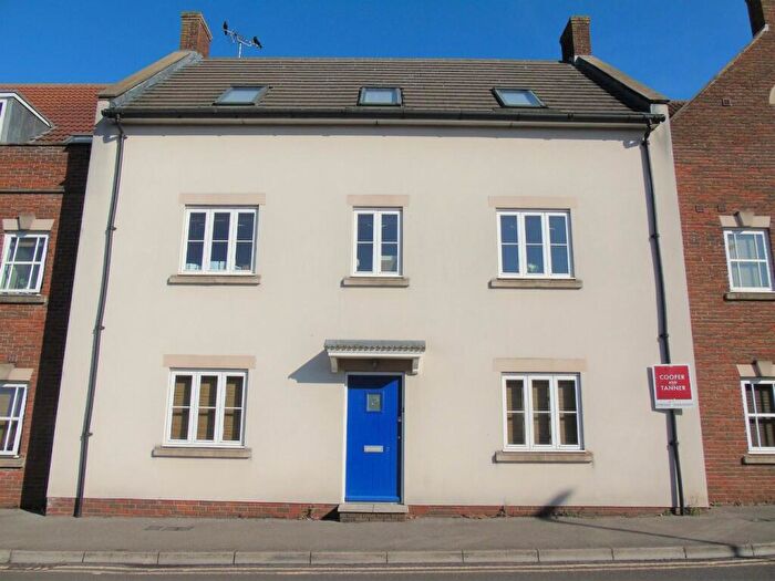 2 Bedroom Apartment For Sale In The Tanneries, Glastonbury, BA6