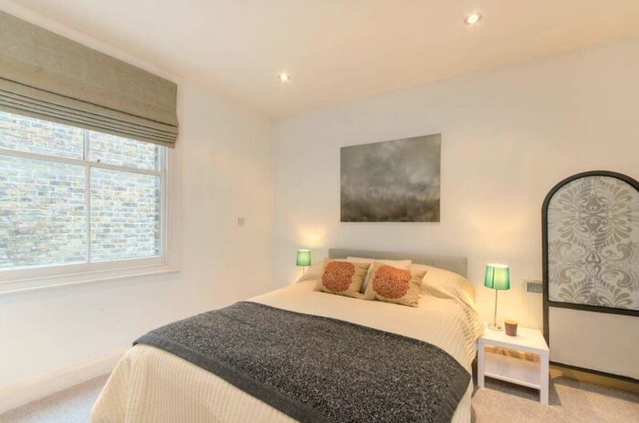 2 Bedroom Flat To Rent In Finborough Road, Chelsea, London, SW10