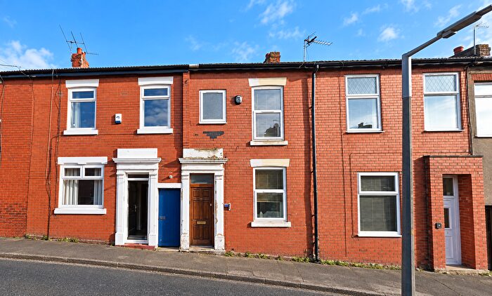 4 Bedroom Terraced House For Sale In Inkerman Street, Ashton-On-Ribble, Preston, PR2