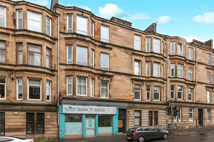 2 Bedroom Flat For Sale In Cathcart Road, Glasgow, Lanarkshire, G42