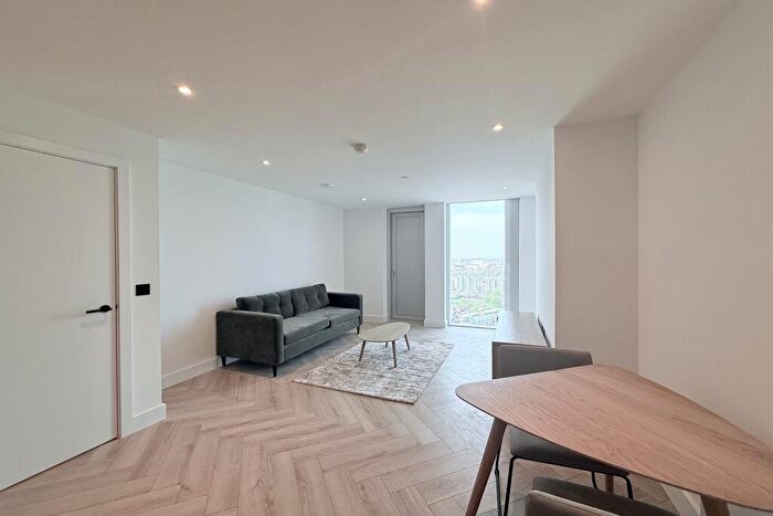 1 Bedroom Apartment To Rent In Bankside, M3