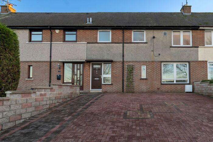 3 Bedroom Terraced House For Sale In Kepplehills Road, Bucksburn, Aberdeen, AB21