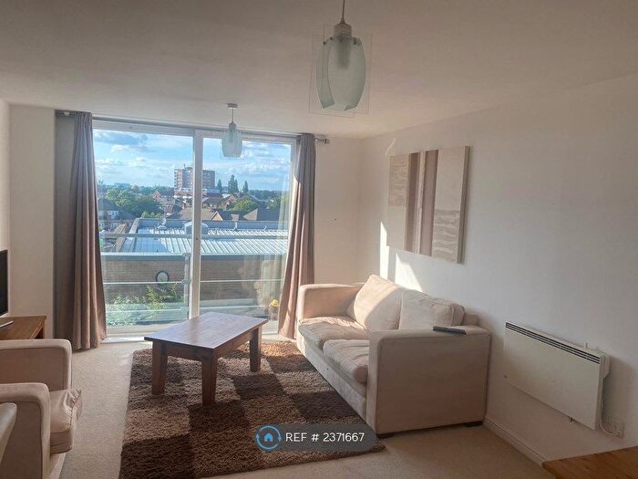1 Bedroom Flat To Rent In Camellia House, Feltham, TW13