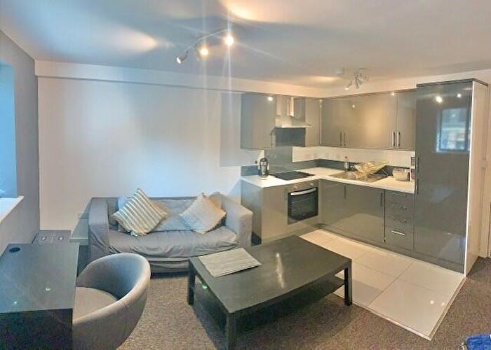 1 Bedroom Apartment To Rent In Llanbleddian Gardens, Cardiff(City), CF24