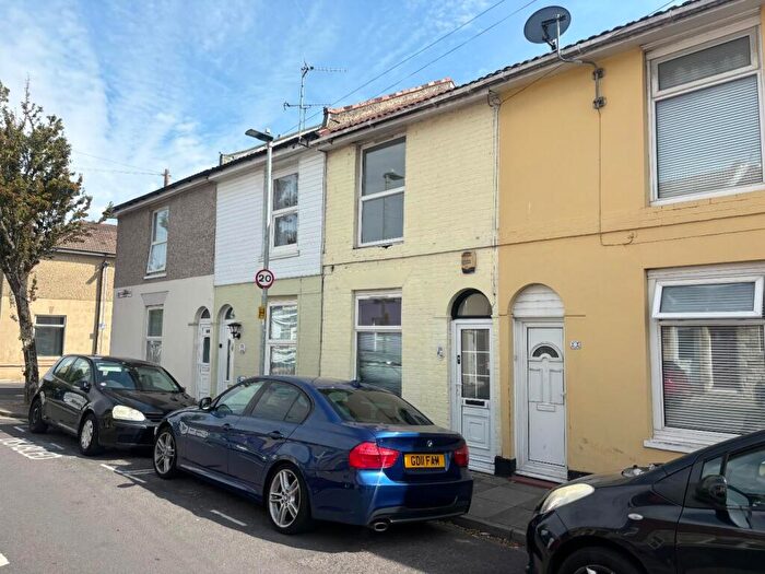 3 Bedroom House To Rent In Binsteed Road, Portsmouth, PO2
