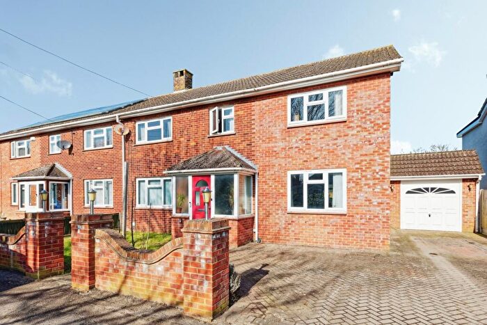 5 Bedroom Semi-Detached House For Sale In Manston Road, Ramsgate, Kent, CT11