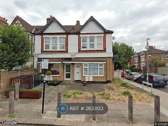 1 Bedroom End Of Terrace House To Rent In Charlmont Road, London, SW17