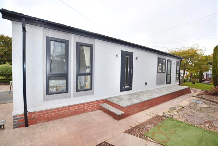 2 Bedroom Park Home For Sale In St. Christophers Park, Ellistown, Leicestershire, LE67
