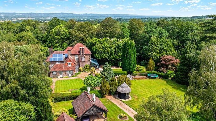 4 Bedroom Detached House For Sale In Hollow Lane, Dormansland, Lingfield, RH7