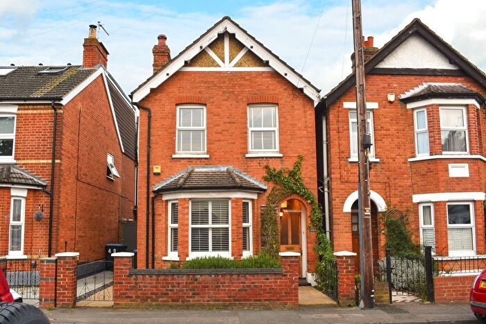 3 Bedroom Detached House To Rent In Liberty Hall Road, Addlestone, KT15