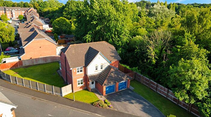 4 Bedroom Detached House For Sale In Delph Hollow Way, St Helens, WA9