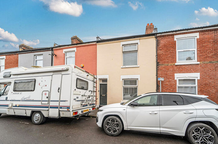 3 Bedroom Terraced House For Sale In Harold Road, Southsea, Hampshire, PO4