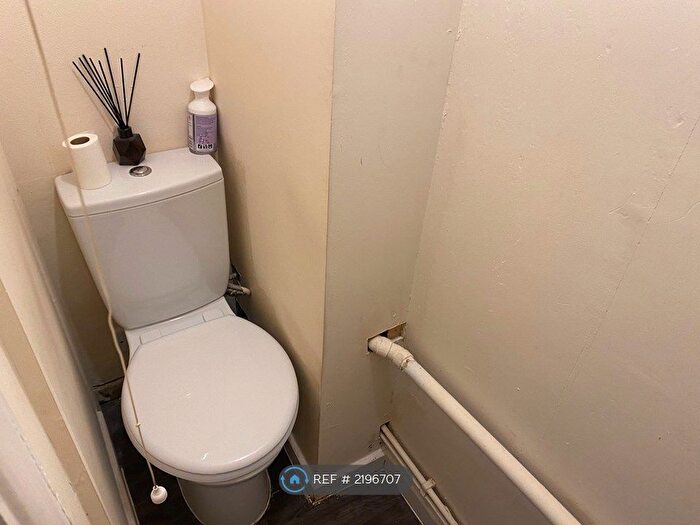 3 Bedroom Terraced House To Rent In The High Street, Milton Keynes, MK8