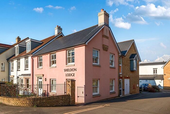 1 Bedroom Flat To Rent In Sheldon Lodge, Berkhamsted, HP4