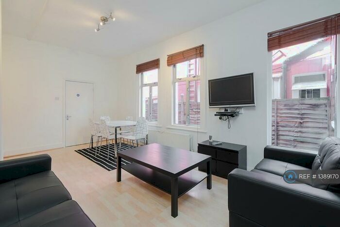 5 Bedroom Terraced House To Rent In Alfoxton Avenue, London, N15