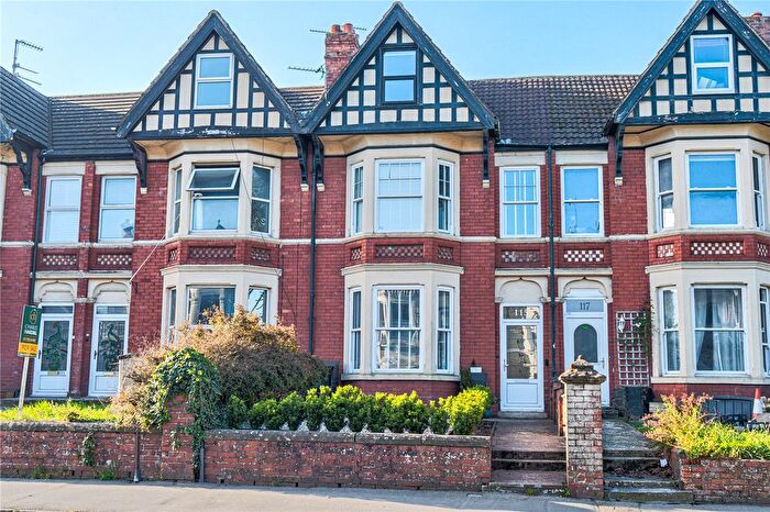 5 Bedroom Terraced House For Sale In Bath Road, Old Town, Swindon, Wiltshire, SN1