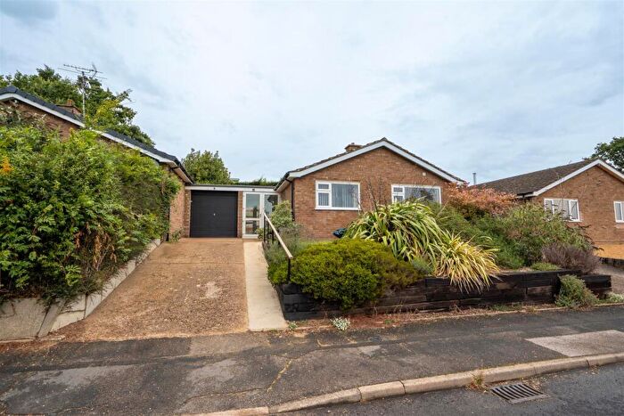 2 Bedroom Semi-Detached Bungalow To Rent In Woodbridge, IP12
