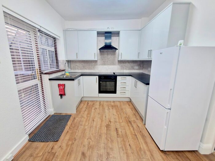 3 Bedroom Terraced House To Rent In Lowbrook Road, Ilford, IG1