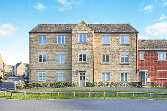 1 Bedroom Flat For Sale In Windsor Road, Moreton-In-Marsh, Gloucestershire, GL56