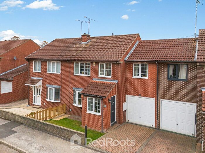 4 Bedroom Semi-detached House For Sale In Landsdown Avenue, South Kirkby, Pontefract, West Yorkshire, WF9