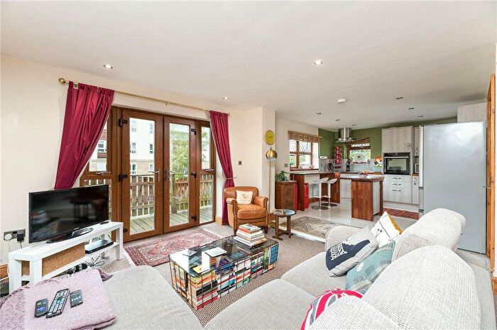 2 Bedroom Detached House For Sale In Briggate, Shipley, West Yorkshire, BD17