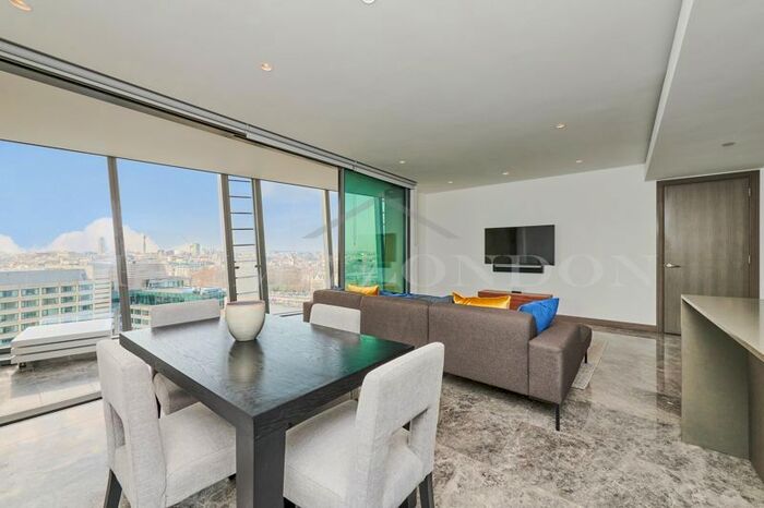 2 Bedroom Flat To Rent In One Blackfriars, - Blackfriars Road, London, SE1