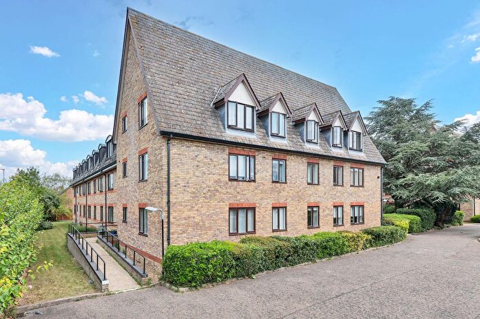 2 Bedroom Flat For Sale In Ash Grove, Burwell, CB25