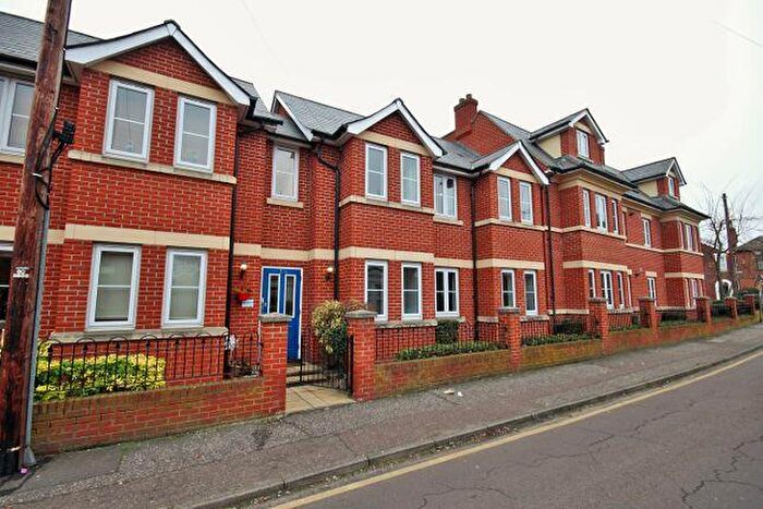 2 Bedroom Flat To Rent In Abbey Court, Meyrick Crescent, Colchester, Essex, CO2