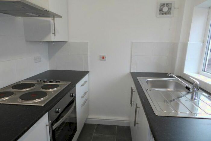 2 Bedroom Property To Rent In Silverdale, Newcastle, ST5