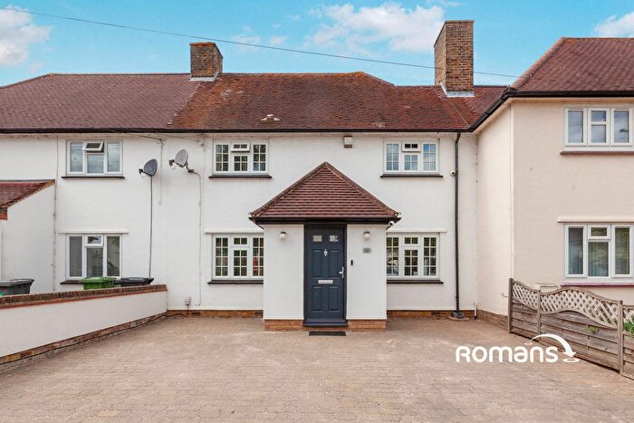3 Bedroom Semi-Detached House To Rent In Somerville Road, Eton, Windsor, SL4