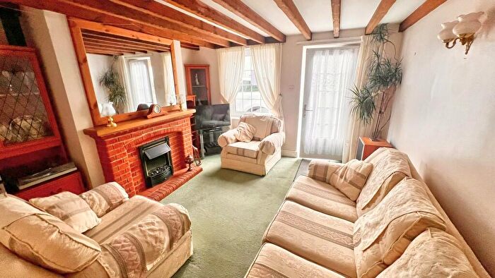 2 Bedroom Cottage To Rent In The Square, South Harting, Petersfield, GU31