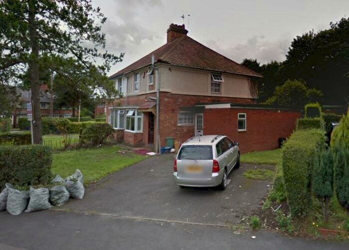 6 Bedroom Semi-Detached House To Rent In Harborne Lane, Harborne, Birmingham, B17