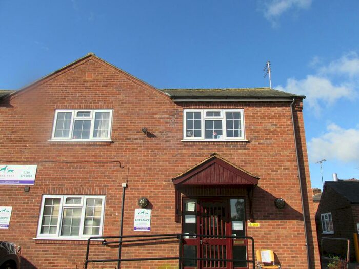 1 Bedroom Flat To Rent In Flat Veterinary House, Kibworth, Leicestershire, LE8