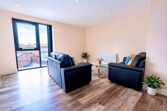 3 Bedroom Apartment To Rent In Ecco, S11