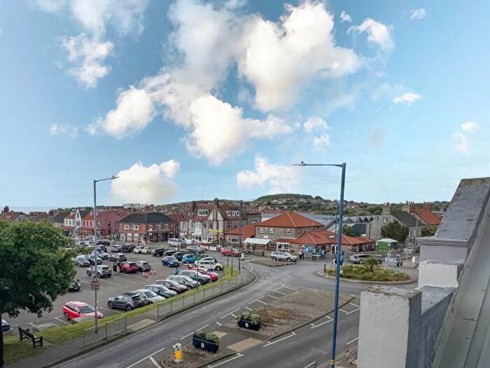 3 Bedroom Flat For Sale In Modern Flat With Parking In The Centre Of Sheringham., NR26