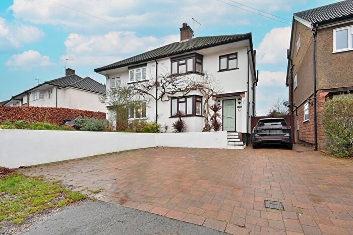 3 Bedroom Semi Detached House For Sale In Melbourne Road, Bushey, WD23