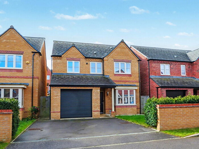 4 Bedroom Detached House For Sale In George Parish Road, Banbury, OX16