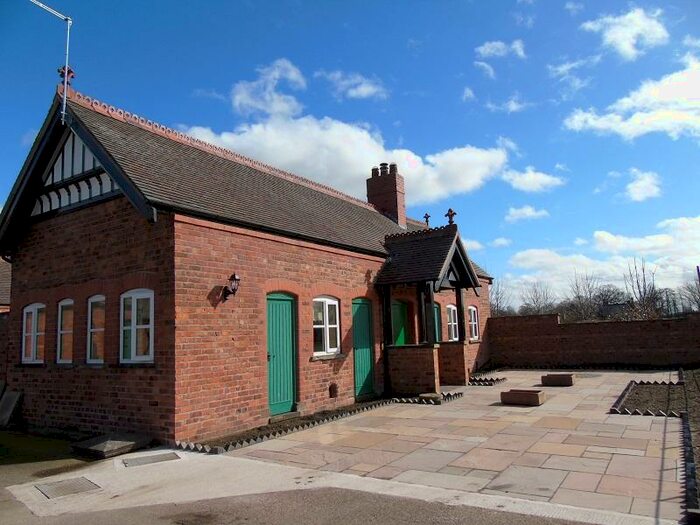 1 Bedroom Barn Conversion To Rent In Nantwich Road, Middlewich, Cheshire, CW10