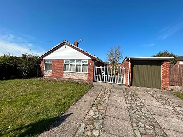 3 Bedroom Detached Bungalow For Sale In Mayfield Drive, Leigh, WN7