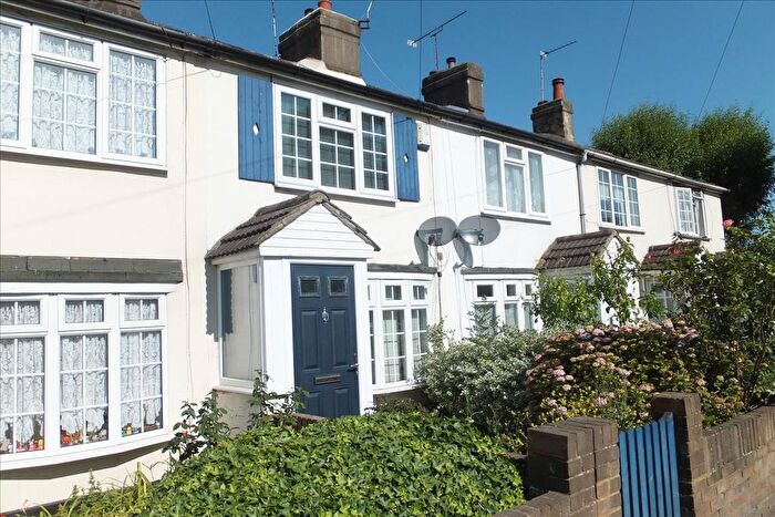 2 Bedroom Terraced House To Rent In Chertsey Road, Feltham, TW13
