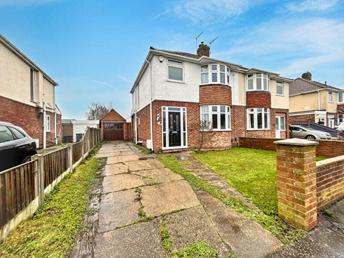 3 Bedroom Semi Detached House For Sale In Claydon Grove, Gorleston, NR31