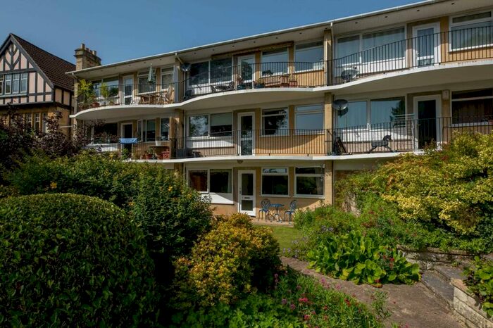 2 Bedroom Apartment To Rent In Lansdown Grove Court, BA1